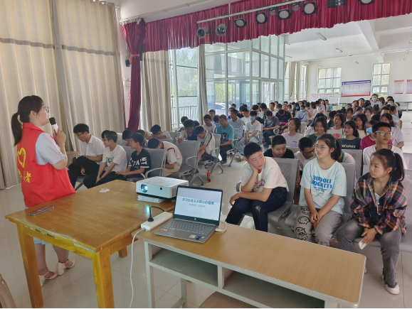 我為群眾辦實事│二團開展暑假兒童關愛服務活動