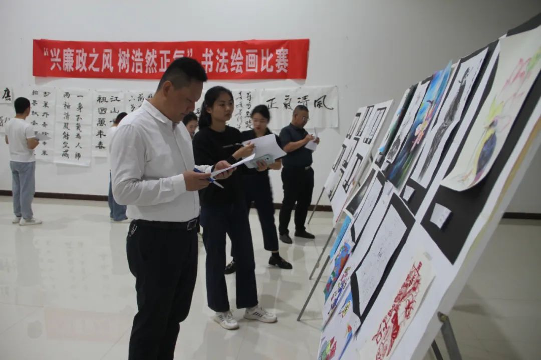    興廉政之風 樹浩然正氣——統(tǒng)眾（集團）公司開展廉政書法繪畫比賽