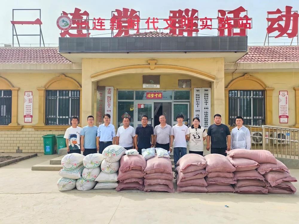 塔里木大學畜禽養殖專家赴十一團一連送科技服務