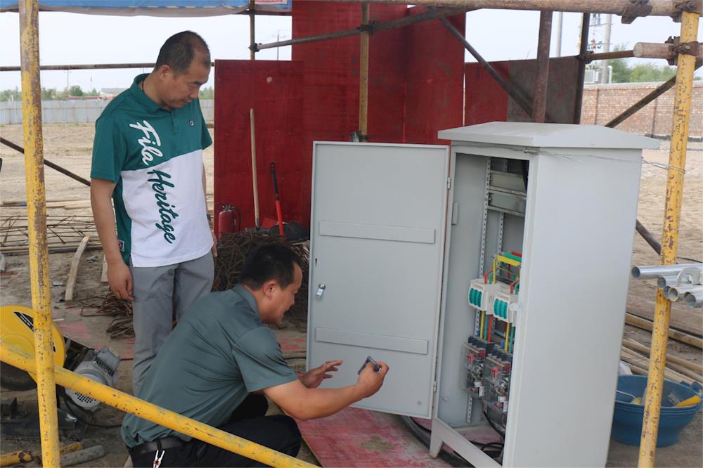 【團鎮新聞】繃緊“安全弦”，守緊“安全關”十二團端午節期間開展安全生產大排查