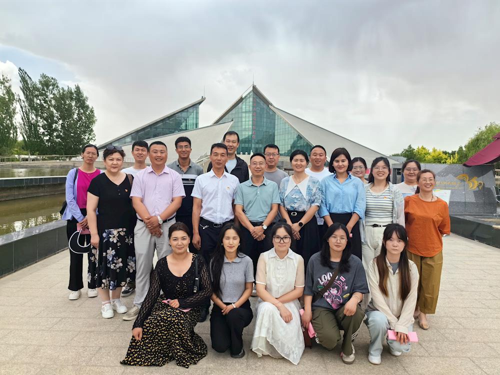 兵地聯(lián)誼情更濃 攜手共建譜新篇