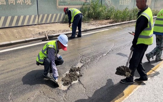 開展市政設施集中整治 全面提升城市品質