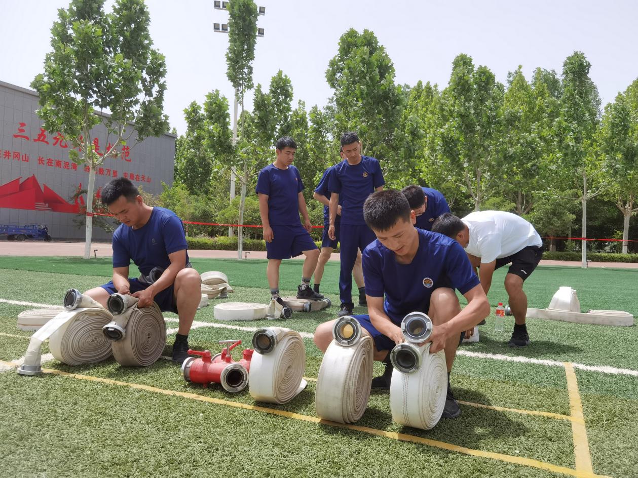 厲兵秣馬迎鏖戰  枕戈待旦再前行——阿拉爾青松化工專職應急救援消防隊訓戰結合強技能