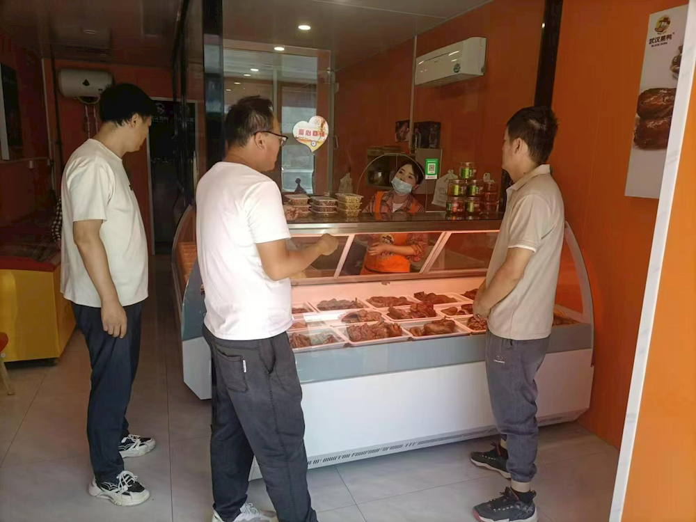 第一師阿拉爾市開展“崇尚節(jié)約，反對浪費(fèi)”文明餐桌主題活動(dòng)