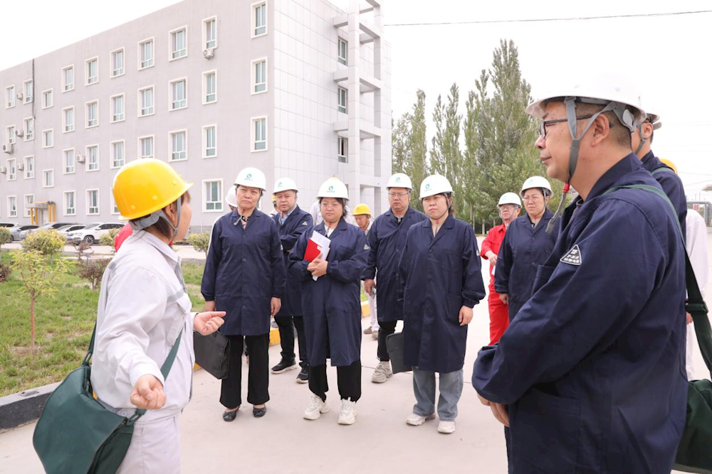 人大代表、政協委員、工會代表齊參與 合力擰緊安全生產閥