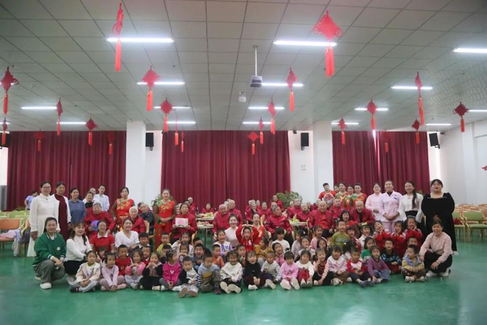 我們的節日 ·重陽節| 六團幸福路社區與愛心養老院溫情聯誼