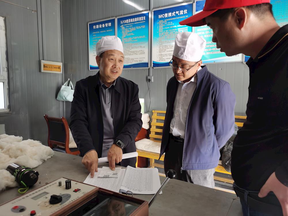 師市市場監管局開展棉花加工企業檢查指導工作