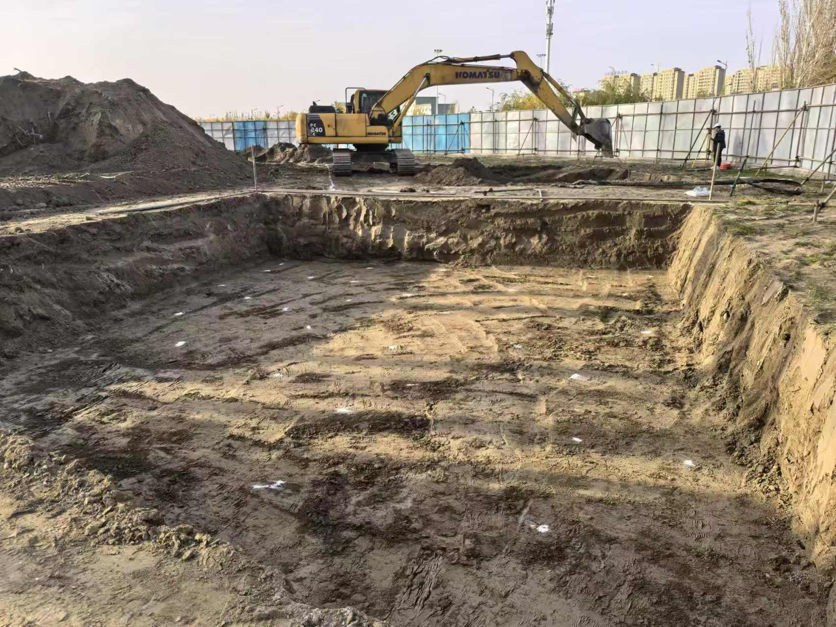 新城建司全力以赴推進“U街——阿拉爾大學城文創藝術實踐基地”項目建設