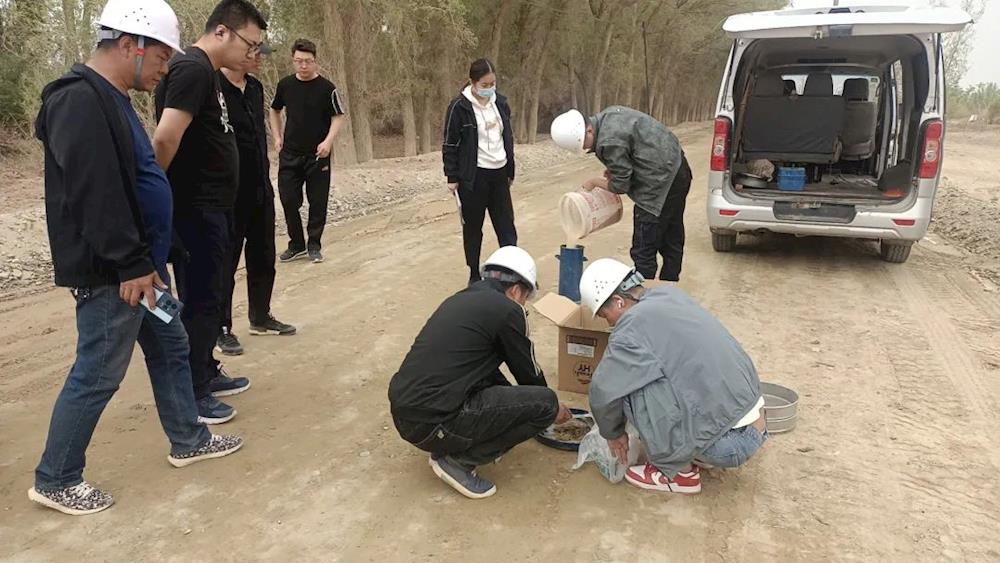 我為群眾辦實事 | 1、4、7、9連連隊品質(zhì)提升：道路建設(shè)“加速度”，全力鋪就民生“幸福路”