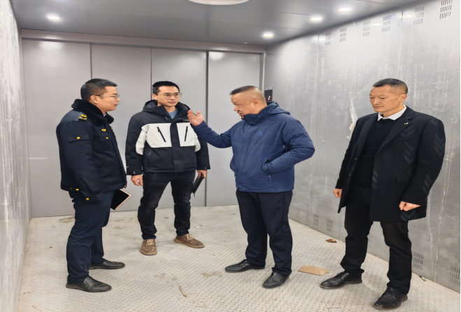 我為群眾辦實(shí)事 師市市場(chǎng)監(jiān)管局扎實(shí)做好歲末年初安全生產(chǎn)工作 堅(jiān)決筑牢特種設(shè)備安全監(jiān)管防線