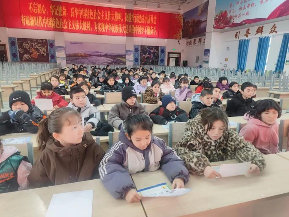 以法為“帆”　護“未”成長