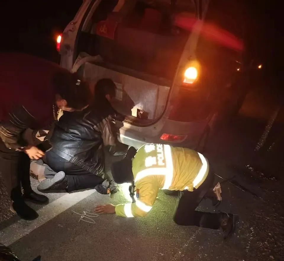 【我為群眾辦實事】凌晨3點，警察快速回應了他的求助