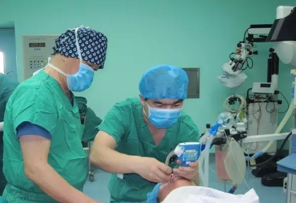 【75周年·再回首】李新成：無悔麻醉一生