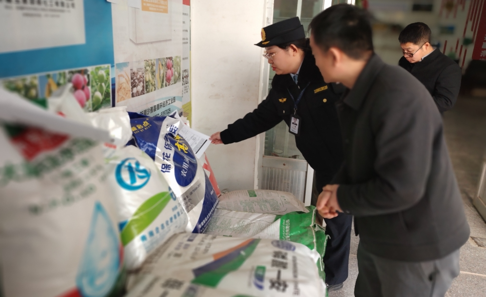 護春耕嚴監管 我為群眾辦實事 