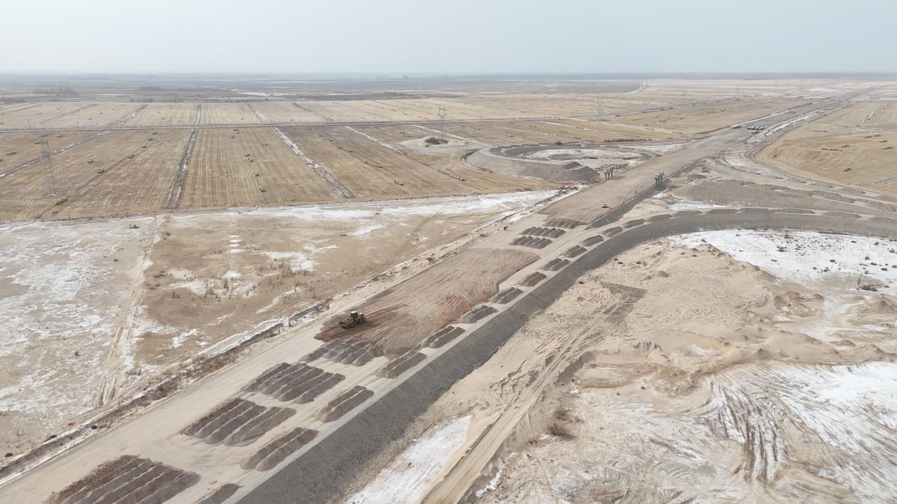 加速跑 干勁足！G3036阿阿高速項目吹響復工復產“沖鋒號”