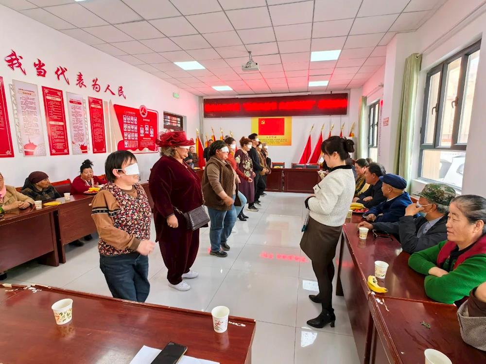 昆崗社區開展民族團結聯誼活動