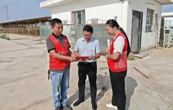 十二團南岸社區開展殘疾預防日宣傳活動