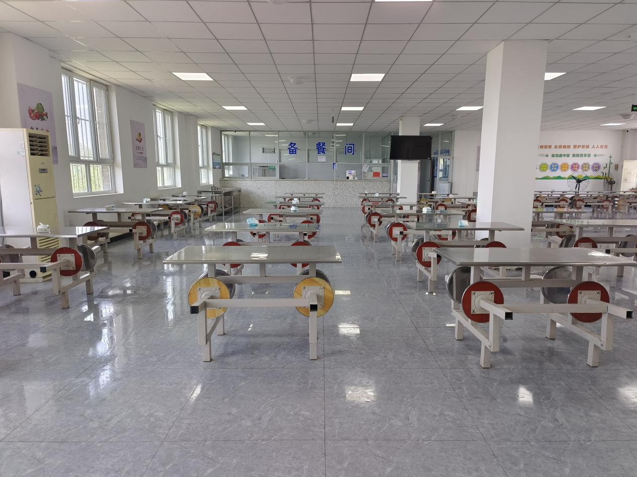 打造“滿意食堂”隆運建材把“食”事辦在員工心坎上