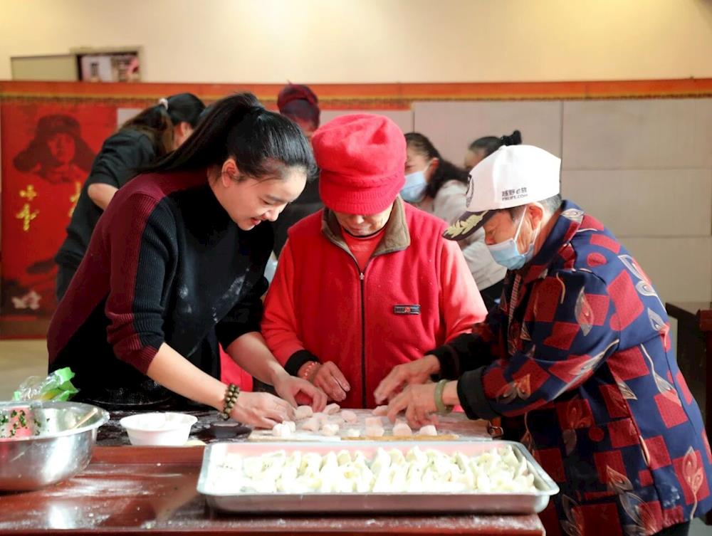 冬至暖鄰 社區(qū)聚力筑同心