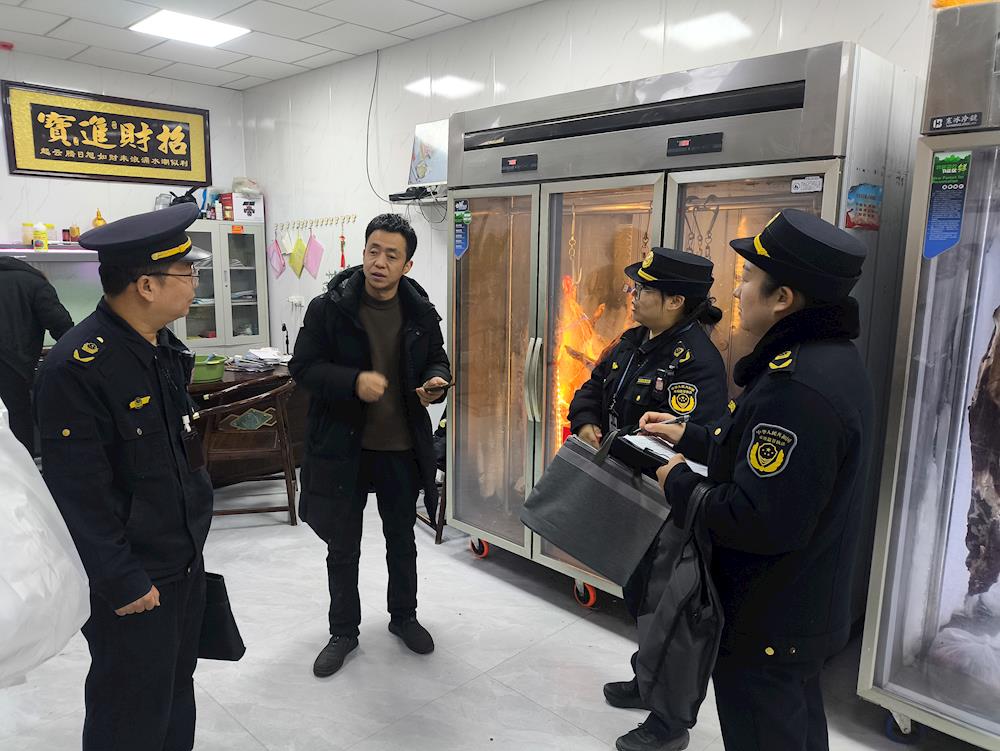 嚴把肉制品質量關 筑牢群眾飲食安全防線