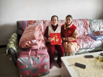 翰墨飄香·福進萬家|師市文聯送“文化 年貨”到基層