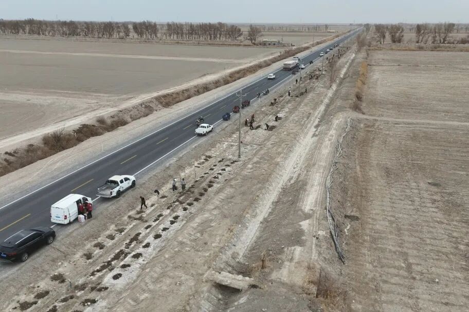 植此青綠 共筑兵地生態(tài)屏障 一團(tuán)開展春季義務(wù)植樹活動(dòng)